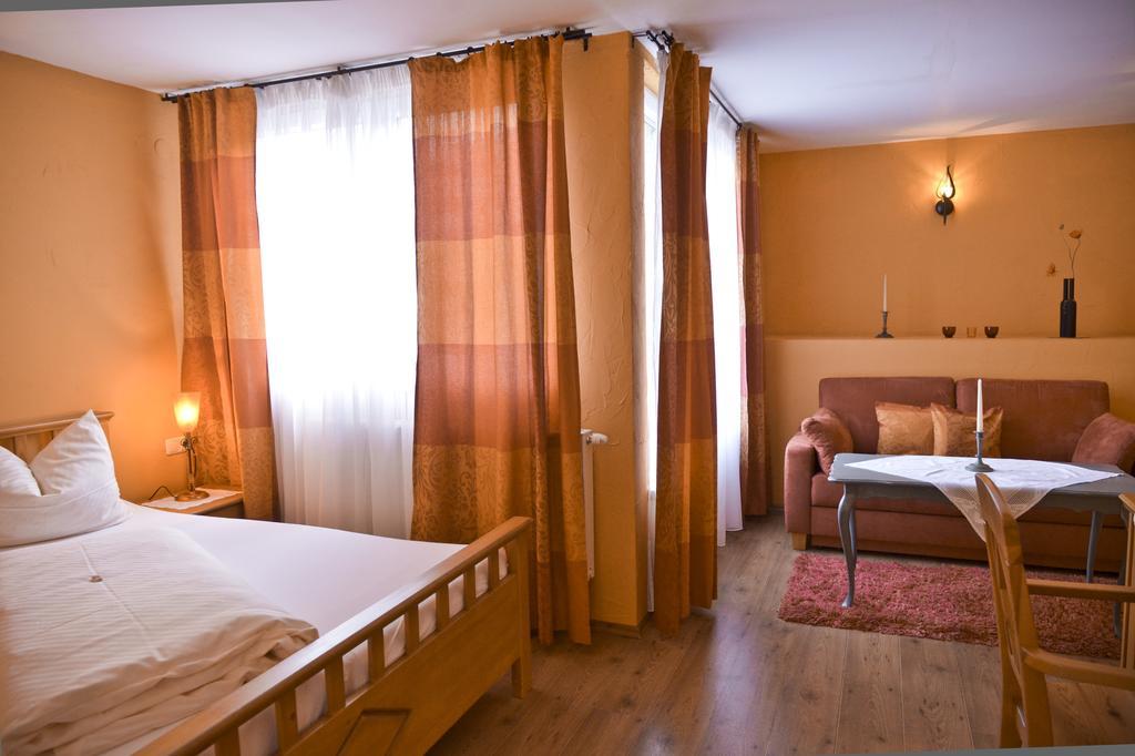 Pension Zierlinger Senftenberg Szoba fotó
